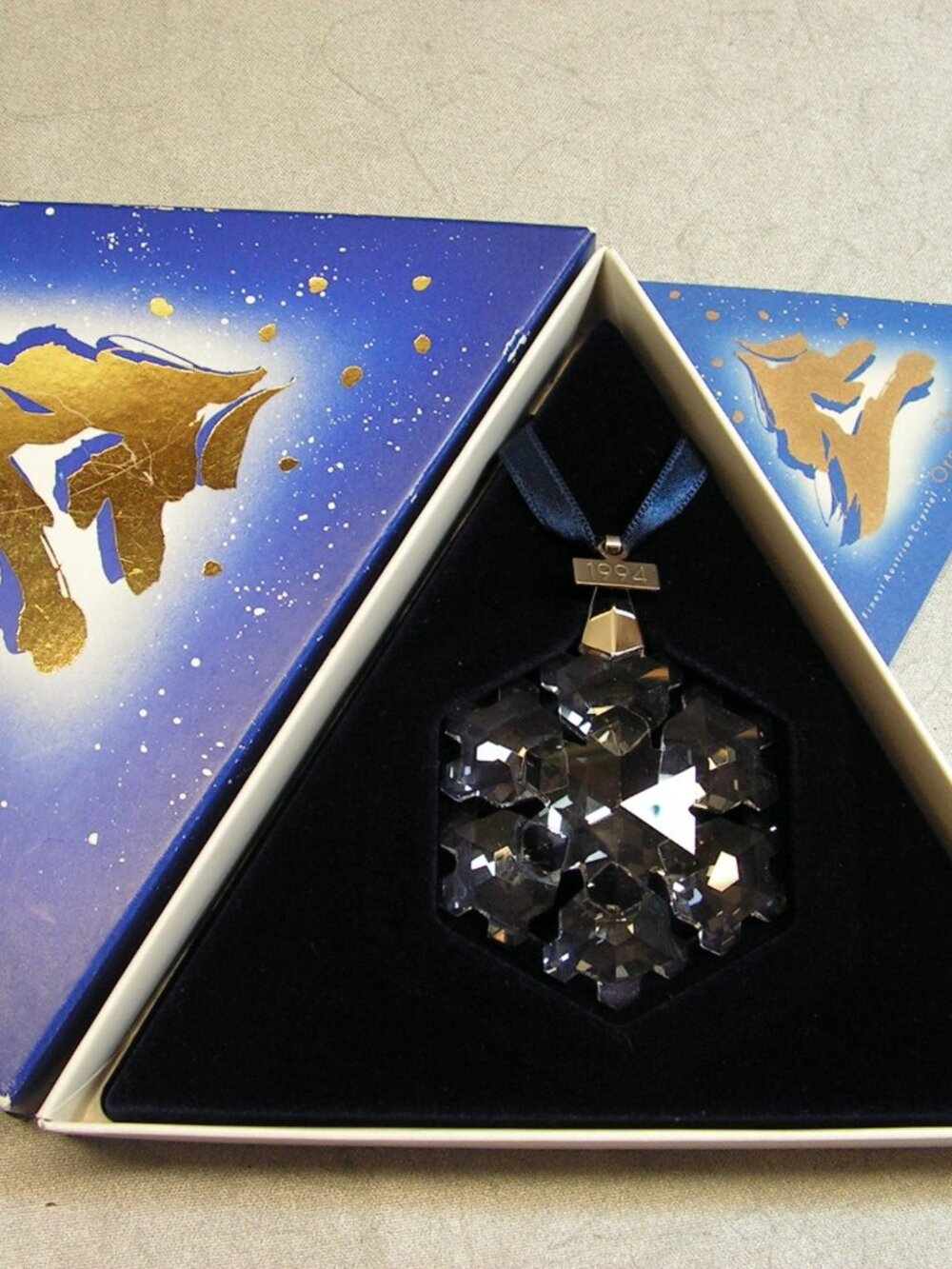 Swarovski Crystal 1994 Annual Edition Snowflake / Star Christmas Ornament 181632